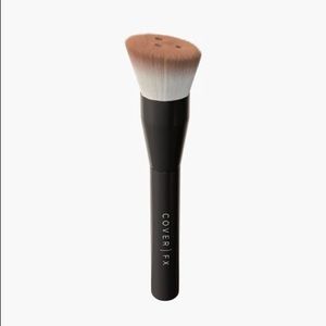 New Cover FX Custom Application Brush